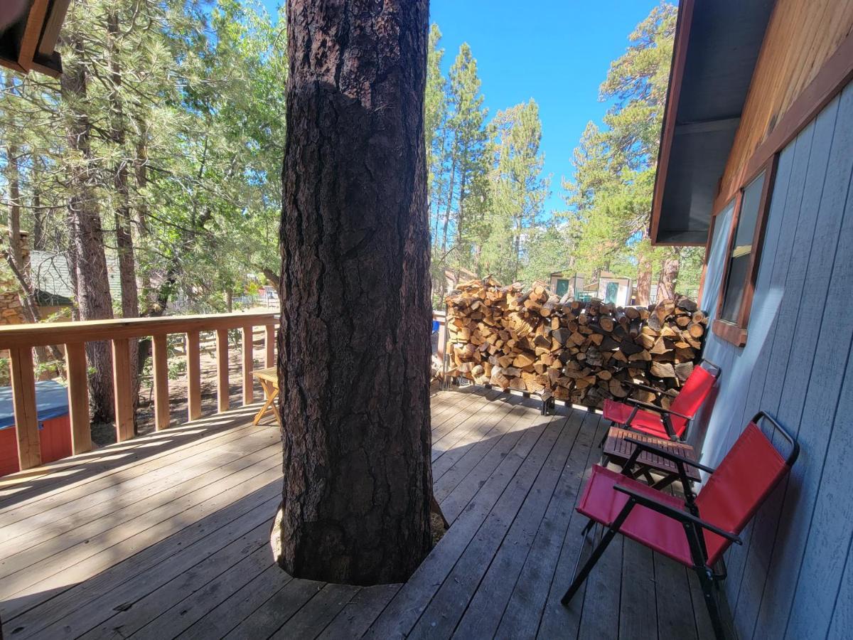 Four Seasons Getaway-Private Hot Spa With Pine Tree Views-Walk To Village And Pineknot Trailhead-Plus King Bed! Big Bear Lake Dış mekan fotoğraf