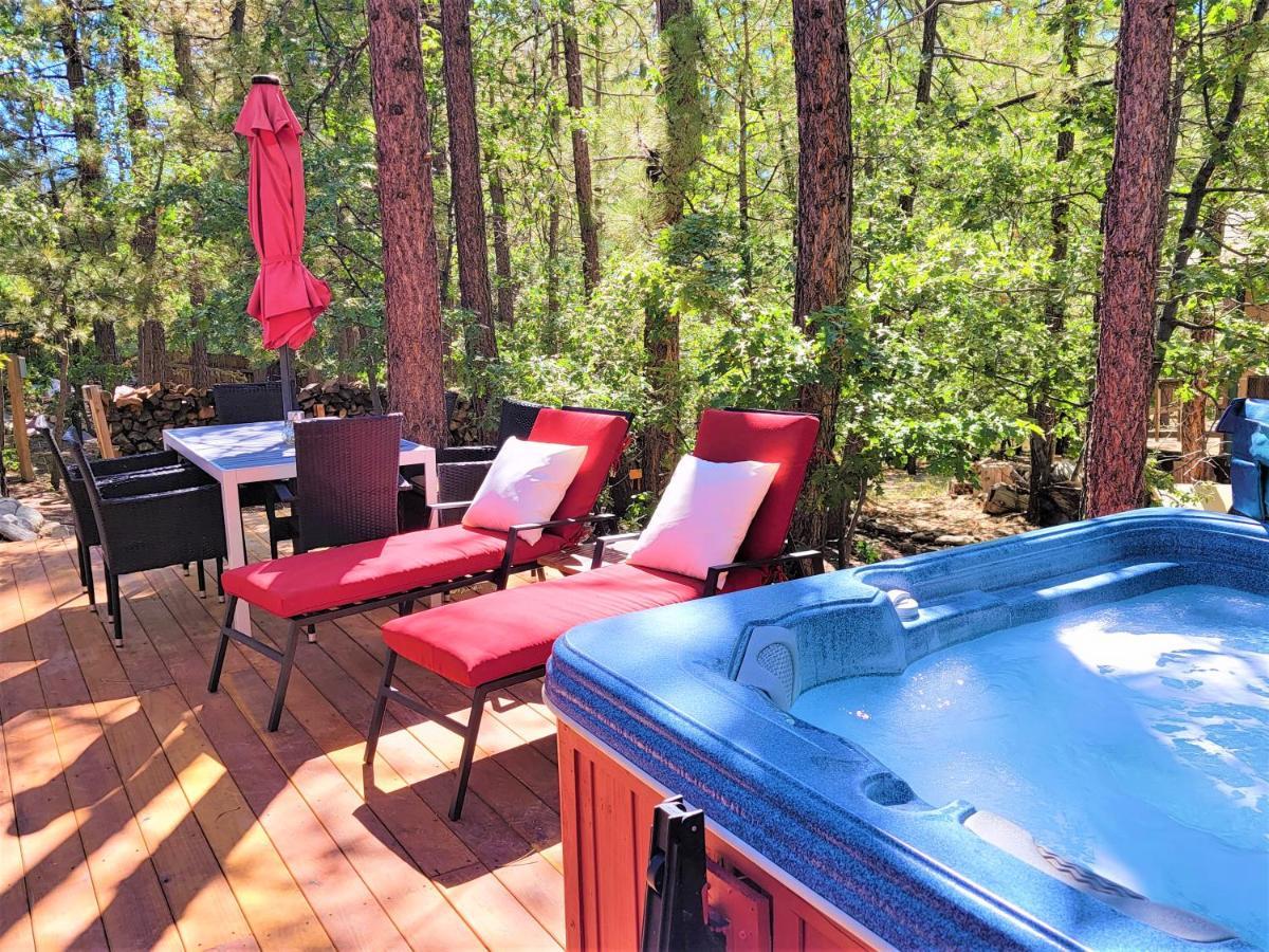 Four Seasons Getaway-Private Hot Spa With Pine Tree Views-Walk To Village And Pineknot Trailhead-Plus King Bed! Big Bear Lake Dış mekan fotoğraf